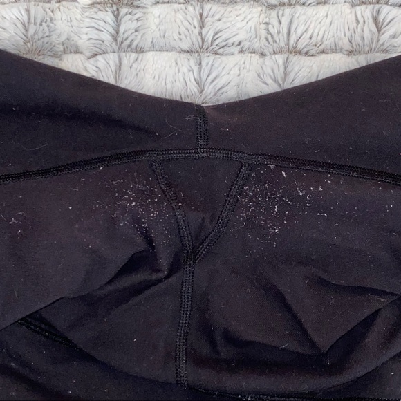 Lululemon Wunder Under Leggings - Picture 5 of 7